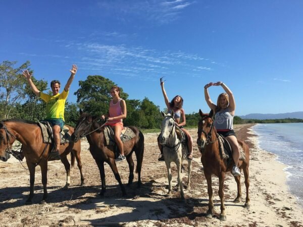 Ocho Rios Horseback Riding